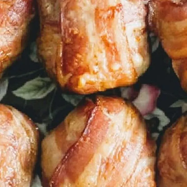 Gluten-Free Keto Keto Bacon Sausage Bombs — American recipe