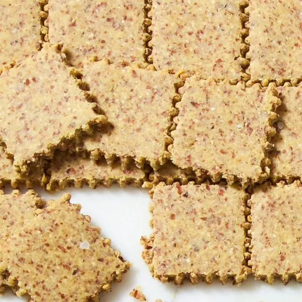Vegetarian Gluten-Free Rosemary Keto Crackers — American recipe