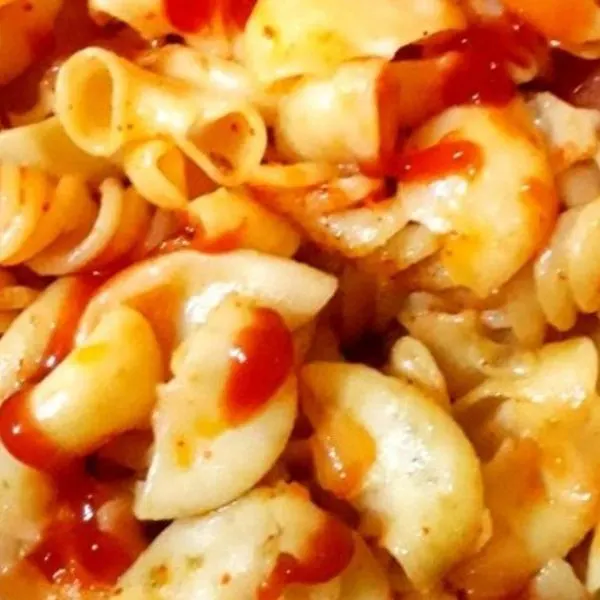 Vegan Vegetarian Macaroni pasta — Italian recipe