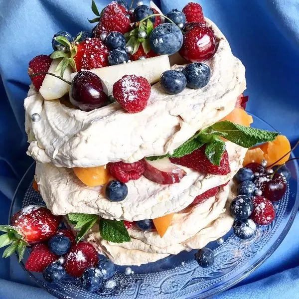 Vegetarian Gluten-Free Pavlova Dessert with Fresh Summer Goodies — French recipe