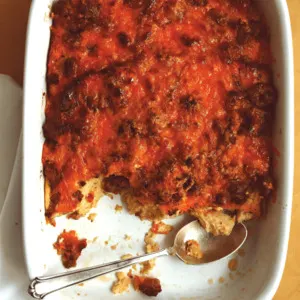 Nut-Free Sausage and Cheddar Breakfast Casserole — American recipe
