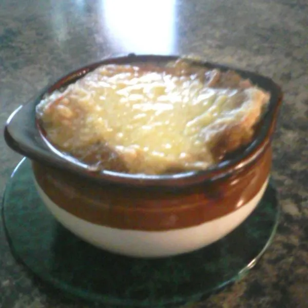 Nut-Free Shellfish-Free Not So French Onion Soup — French recipe