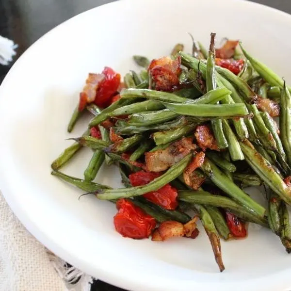 Gluten-Free Dairy-Free Air Fryer Green Beans with Bacon — French recipe