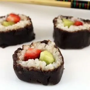 Vegetarian Nut-Free Dessert Sushi — Japanese recipe