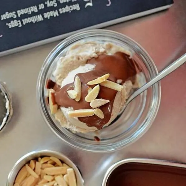 Gluten-Free Nut-Free Kelly Brozyna’s Dairy-Free Vanilla Ice Cream + Ganache — American recipe
