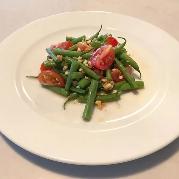 Gluten-Free Dairy-Free Thai Green Bean Salad — South east asian recipe