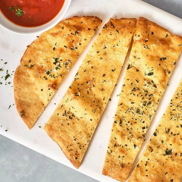 Vegetarian Gluten-Free Keto Garlic Bread — American recipe