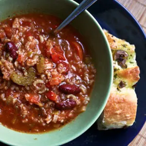 Gluten-Free Dairy-Free Dinner Tonight: Vegetarian Chili Recipe — American recipe