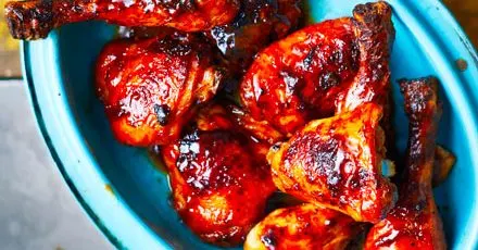 Gluten-Free Dairy-Free Buffalo chicken — American recipe