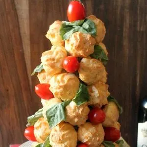 Vegetarian Keto Italian Cheese Puffs — Italian recipe