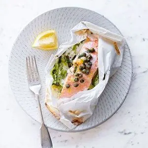 Gluten-Free Nut-Free Baked Salmon & Leek parcel — Nordic recipe