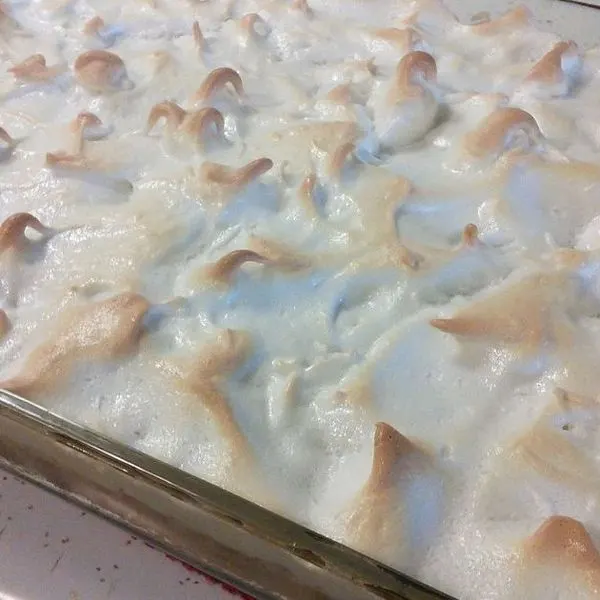 Vegetarian Nut-Free Rhubarb Dessert — American recipe