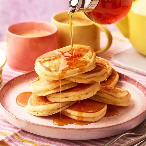 Vegetarian Nut-Free Gluten-free fluffy American pancakes — American recipe