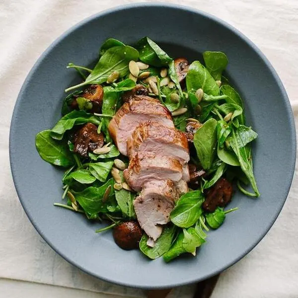 Gluten-Free Dairy-Free Pork, Mushroom, And Arugula Salad — Mediterranean recipe