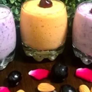 Vegetarian Gluten-Free Indian blackberry smoothie delight — American recipe