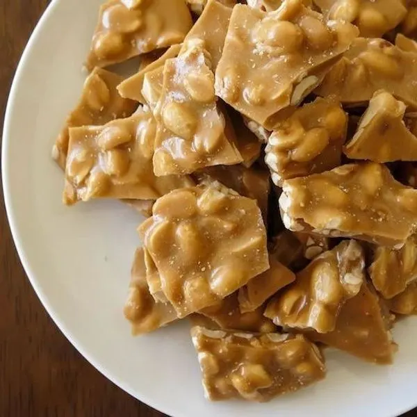 Vegetarian Gluten-Free Vegan Peanut Brittle — American recipe