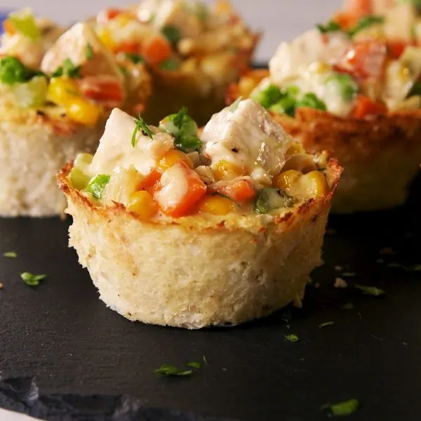 Nut-Free Shellfish-Free Low-Carb Chicken Pot Pies — American recipe