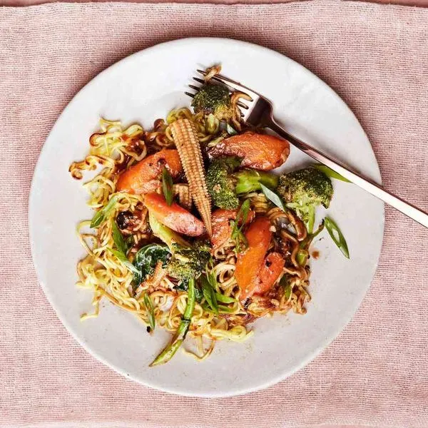 Vegetarian Dairy-Free Vegetarian Chow Mein — Italian recipe