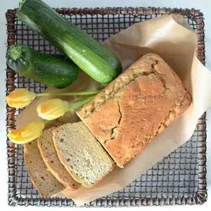 Vegetarian Gluten-Free Low-Carb Zucchini Bread — American recipe