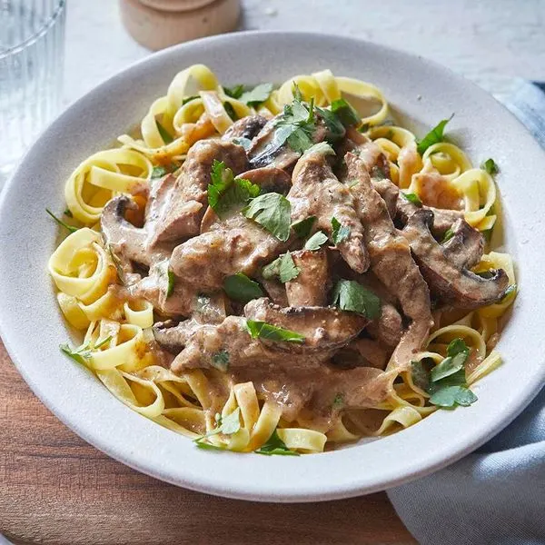 Nut-Free Shellfish-Free Slow cooker beef stroganoff — American recipe