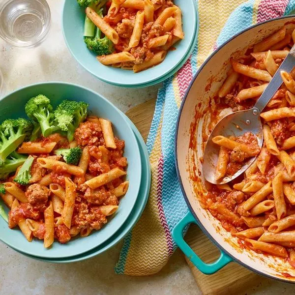 Dairy-Free Nut-Free One-pan sausage pasta — American recipe