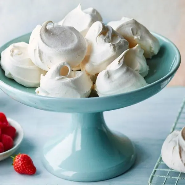 Vegan Vegetarian Vegan meringues — American recipe