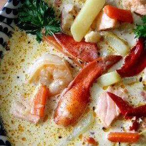 Gluten-Free Nut-Free New England Seafood Chowder — American recipe
