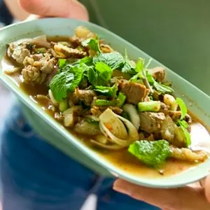 Gluten-Free Dairy-Free Isan Grilled Beef Salad — South east asian recipe