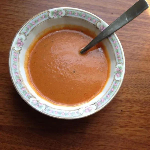 Nut-Free Shellfish-Free Tomato Soup — American recipe