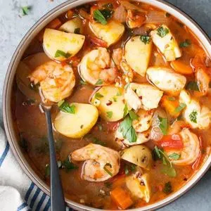 Gluten-Free Dairy-Free Hearty Potato and Seafood Stew — Japanese recipe
