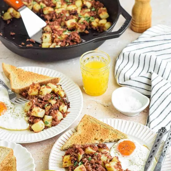 Gluten-Free Nut-Free Corned Beef Hash — American recipe