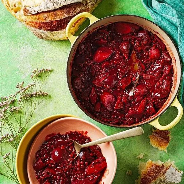 Vegan Vegetarian Vegan beetroot bourguignon — American recipe