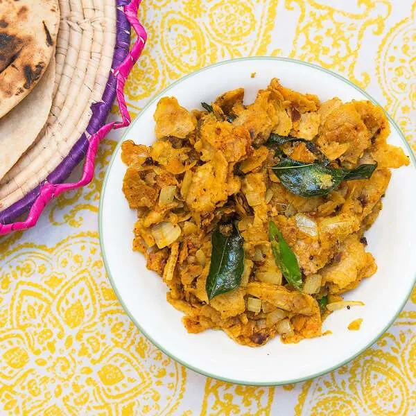 Vegetarian Nut-Free Indian Stir-Fried Roti (Baghari Masala Roti) — Indian recipe