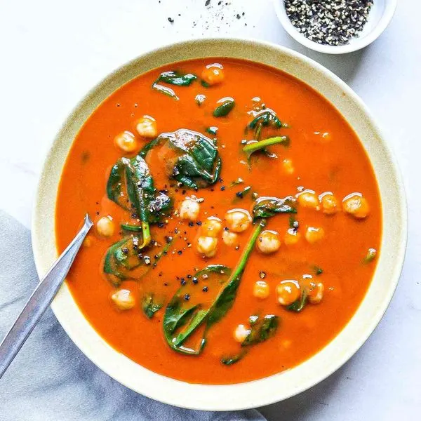 Vegan Vegetarian 3-Ingredient Roasted Red Pepper Soup with Chickpeas — American recipe