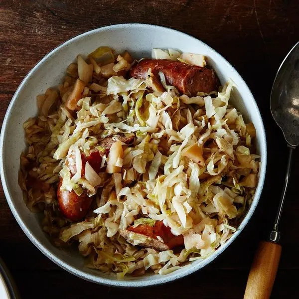 Gluten-Free Dairy-Free Southern Slow-Cooker Choucroute — American recipe