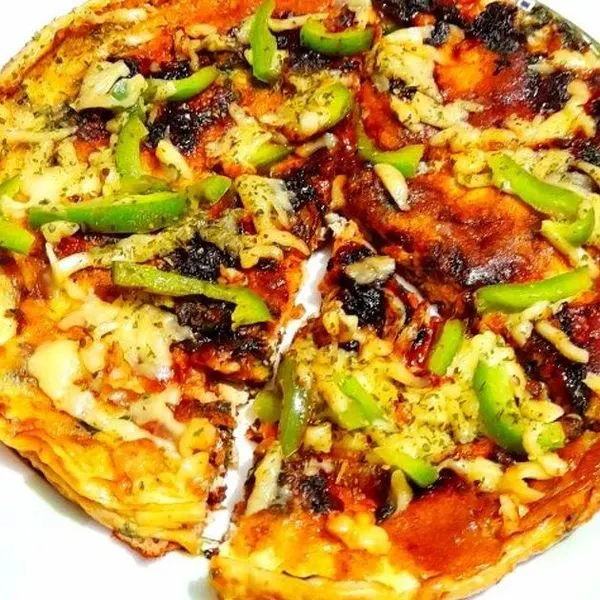 Vegetarian Gluten-Free Mediterranean Egg Pizza — Mediterranean recipe