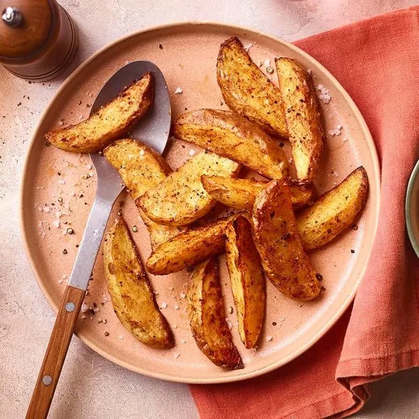 Vegan Vegetarian Air fryer potato wedges — American recipe