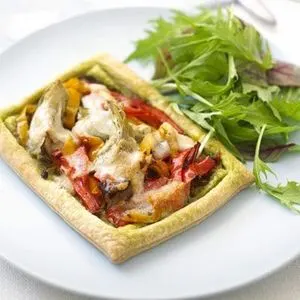 Vegetarian Nut-Free Easy vegetarian puff pastry tart — French recipe