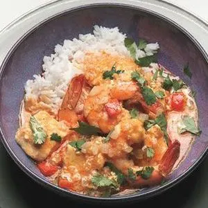Gluten-Free Dairy-Free Thai Shrimp-Halibut Curry — South east asian recipe