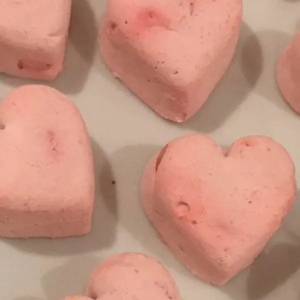 Vegetarian Gluten-Free Keto Strawberry Cheesecake Fat Bombs — British recipe