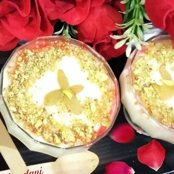 Vegetarian Nut-Free Mahalabia Eastern dessert — French recipe