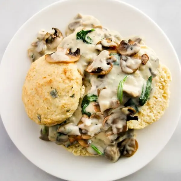Vegetarian Nut-Free Vegetarian Biscuits and Gravy — American recipe