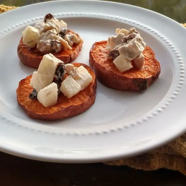 Gluten-Free Dairy-Free Paleo Chicken Salad Sliders — American recipe