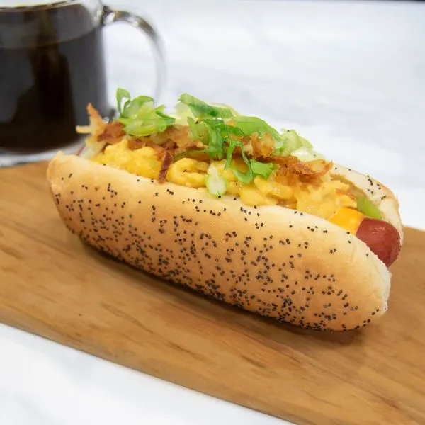 Nut-Free Breakfast Dog — American recipe