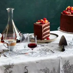 Vegetarian Dairy-Free Dairy-Free Chocolate-Raspberry Cake — American recipe