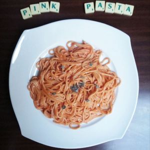 Vegetarian Nut-Free Pink Pasta — Italian recipe