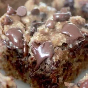 Vegetarian Dairy-Free Gluten-Free Banana Oatmeal Bars — American recipe