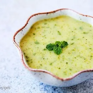 Dairy-Free Nut-Free Spicy Zucchini Soup — South american recipe