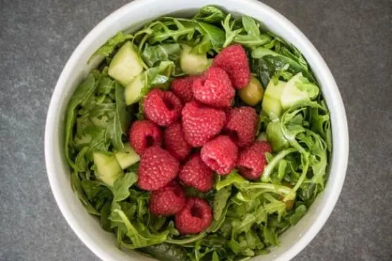 Vegan Vegetarian Raspberry Arugula Side Salad