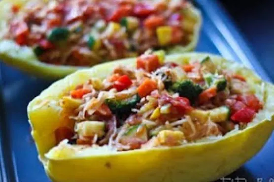 Vegetarian Nut-Free Spaghetti Squash Boats